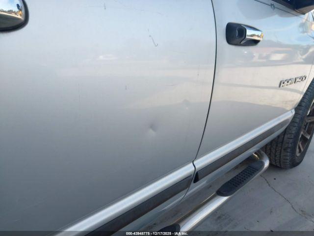 Dodge Ram 1500 St Image 8