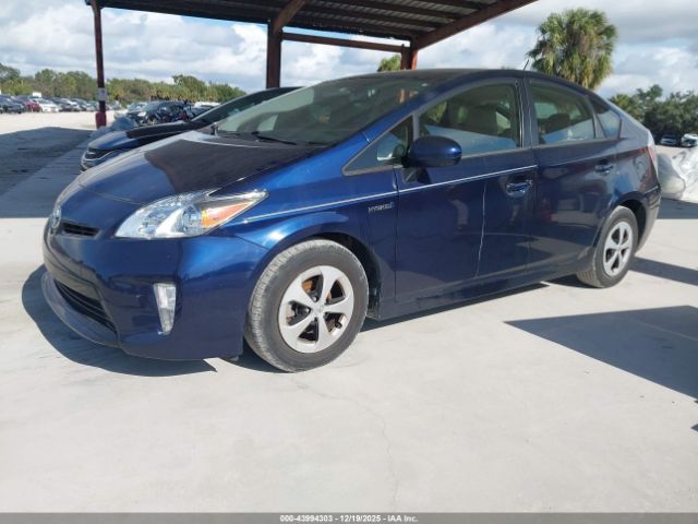 Toyota Prius Four Image 3