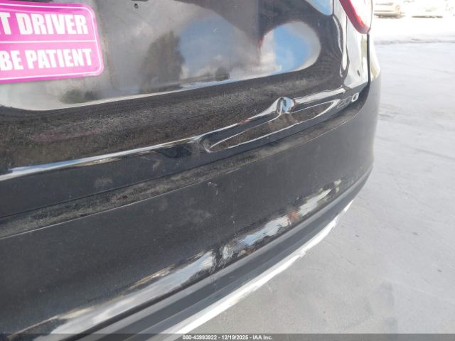 Chrysler 200 Limited Image 12