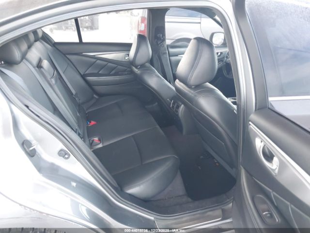 INFINITI Q50 Image 13
