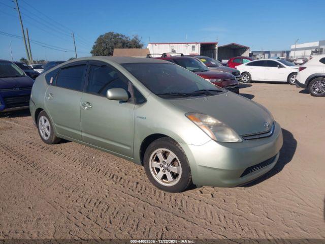  Salvage Toyota Prius