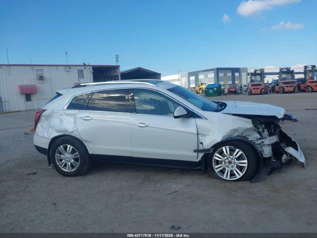 Cadillac SRX Luxury Collection Image 11