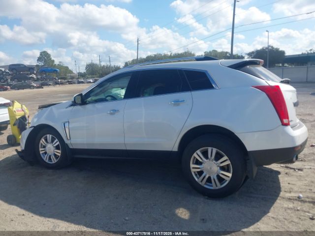 Cadillac SRX Luxury Collection Image 14