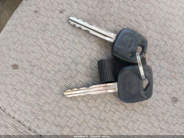 Toyota Corolla Le Image 10