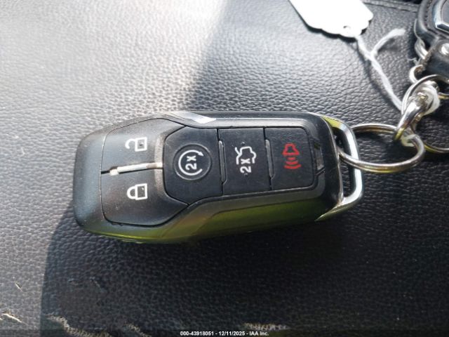 Ford Explorer Xlt Image 5