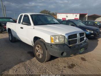  Salvage Dodge Dakota