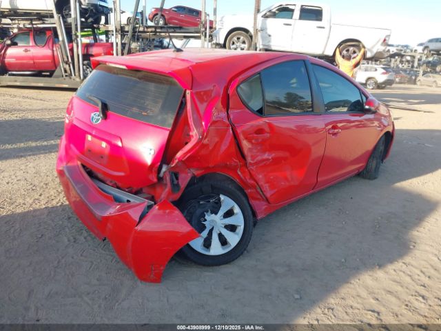 Toyota Prius c Two Image 15