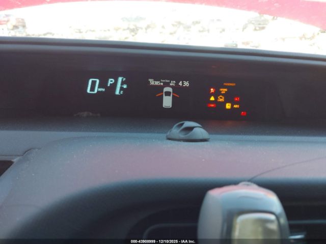 Toyota Prius c Two Image 5