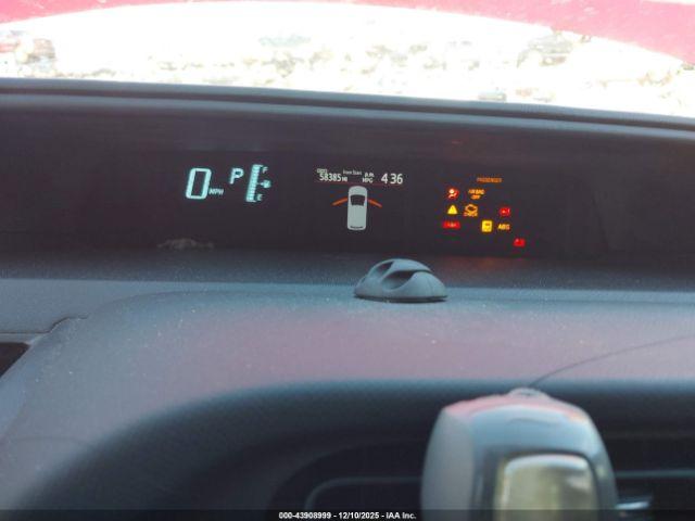 Toyota Prius c Two Image 5