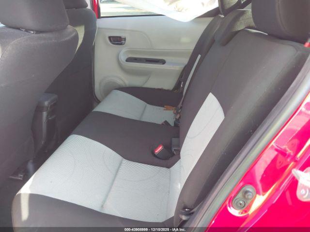 Toyota Prius c Two Image 10