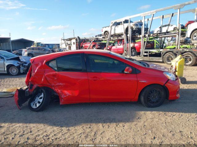 Toyota Prius c Two Image 12