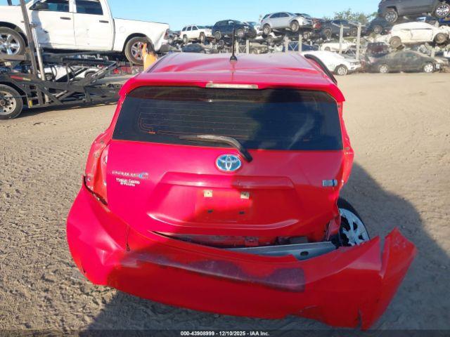 Toyota Prius c Two Image 8