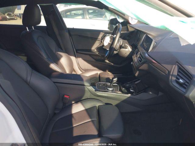 BMW 2 Series Xdrive Image 15