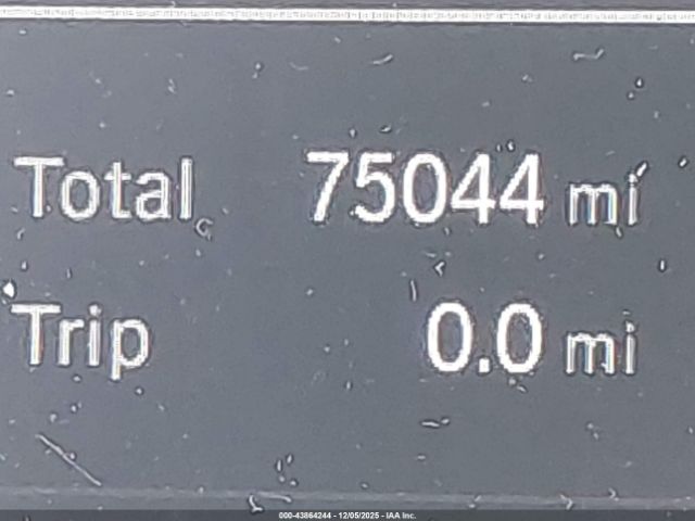 BMW 2 Series Xdrive Image 9