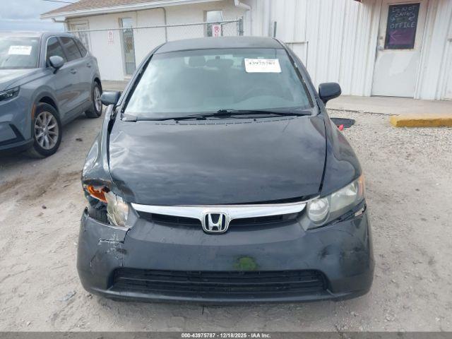 Honda Civic Lx Image 8