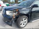 Toyota Highlander Limited V6 Image 15