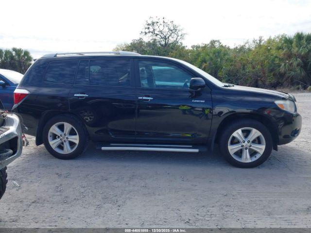 Toyota Highlander Limited V6 Image 7