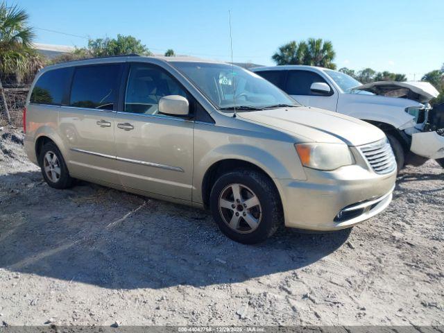  Salvage Chrysler Town & Country
