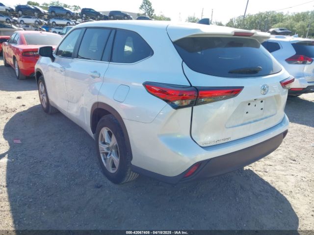 Toyota Highlander L Image 7