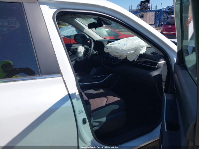 Toyota Highlander L Image 14