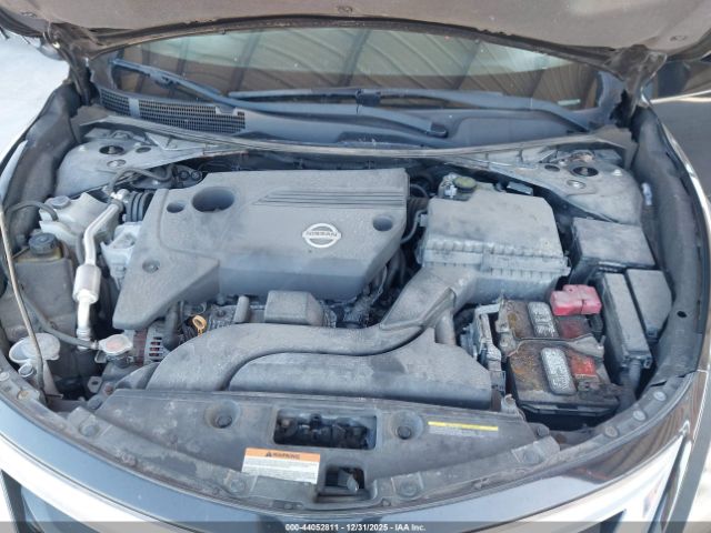 Nissan Altima 2.5 Sv Image 9