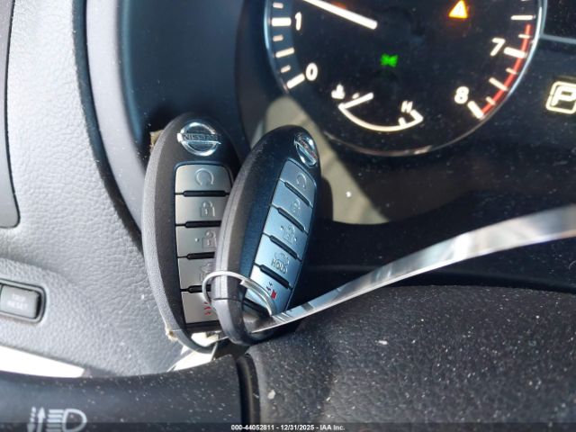 Nissan Altima 2.5 Sv Image 10