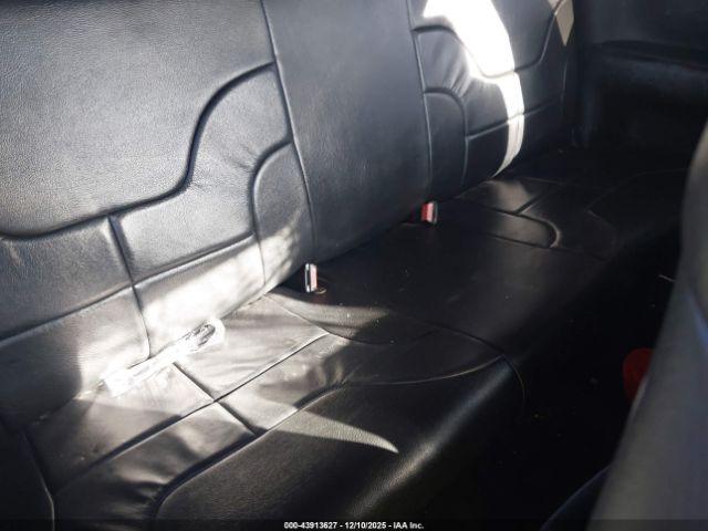 Dodge Ram 1500 St Image 13