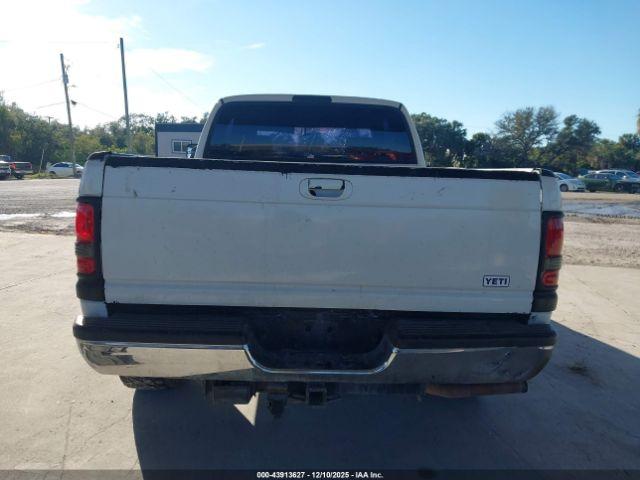 Dodge Ram 1500 St Image 17