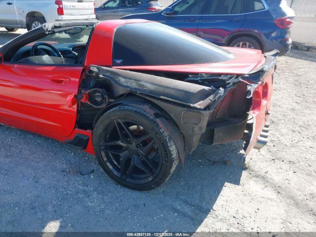 Chevrolet Corvette Image 16