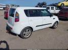 Kia Soul + Image 16