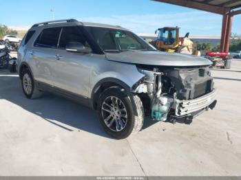  Salvage Ford Explorer