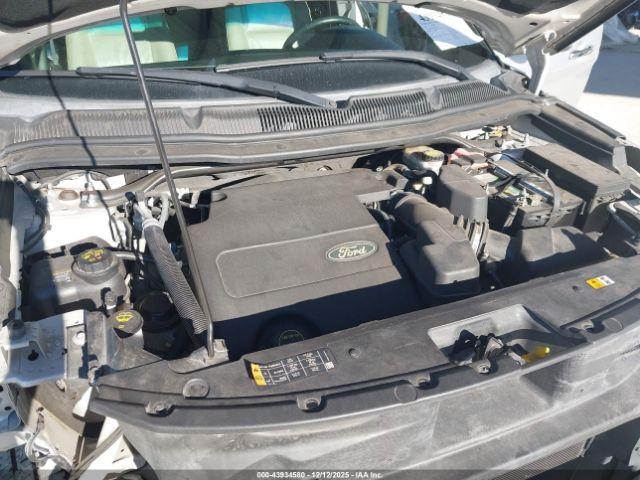 Ford Explorer Xlt Image 9