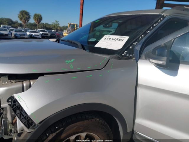 Ford Explorer Xlt Image 13