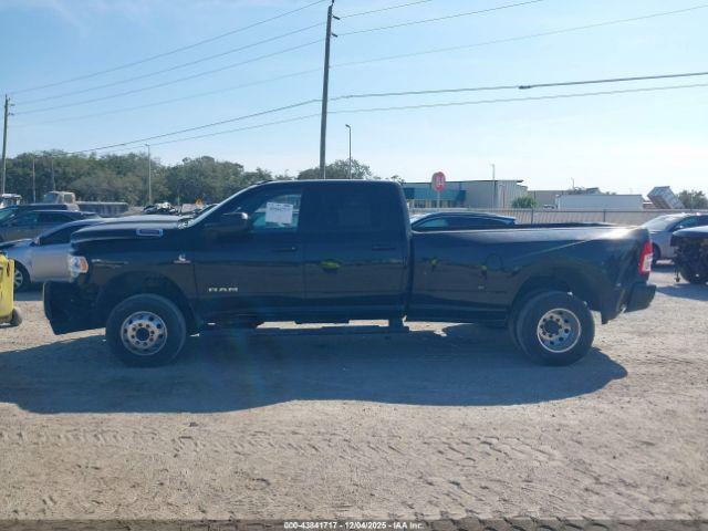 Ram 3500 Big Horn  4x4 8' Box Image 13