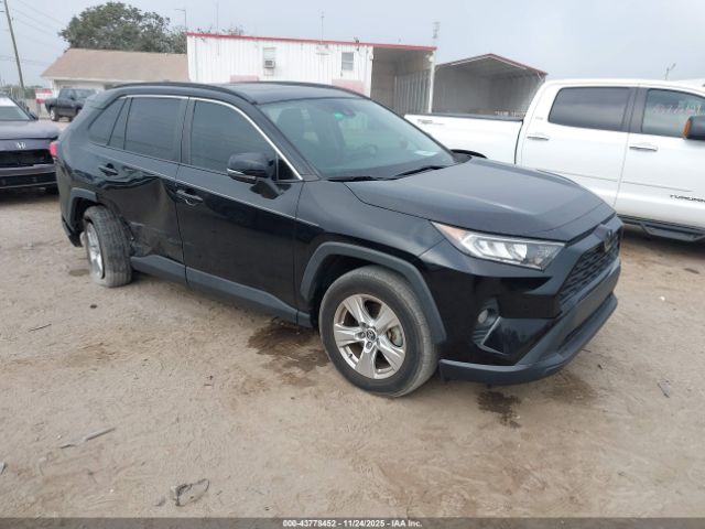 Toyota RAV4 Xle Image 1