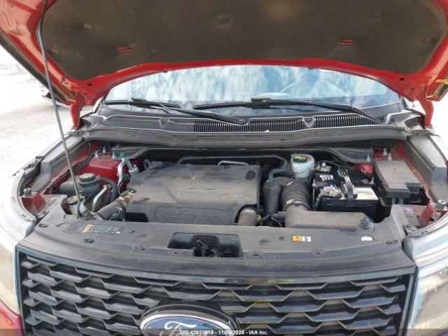 Ford Explorer Sport Image 17