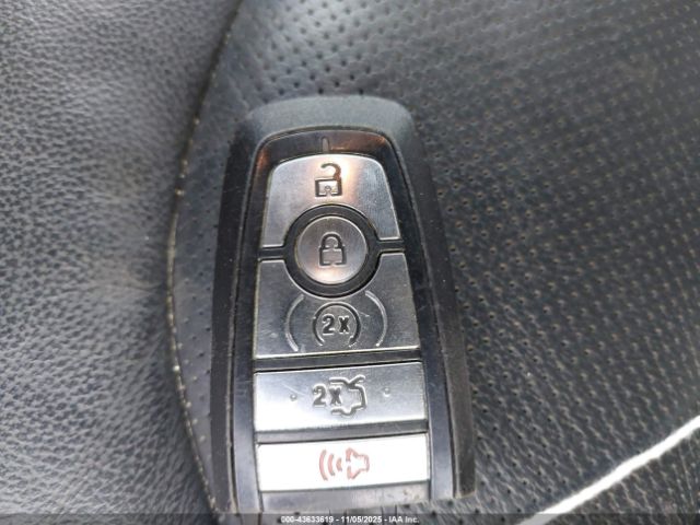 Ford Explorer Sport Image 11