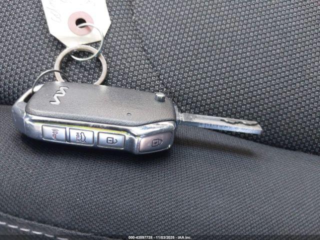 Kia Forte Lxs Image 12