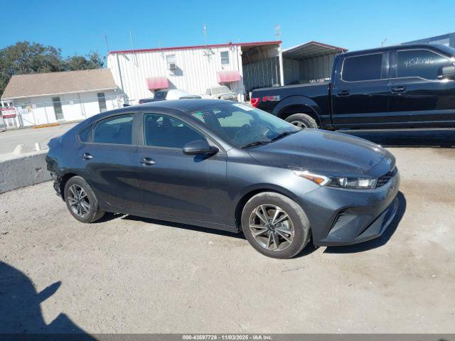 Kia Forte Lxs Image 8