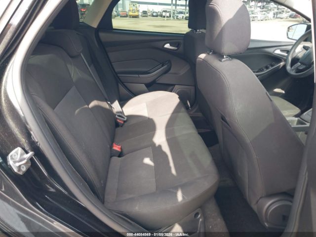 Ford Focus Se Image 4