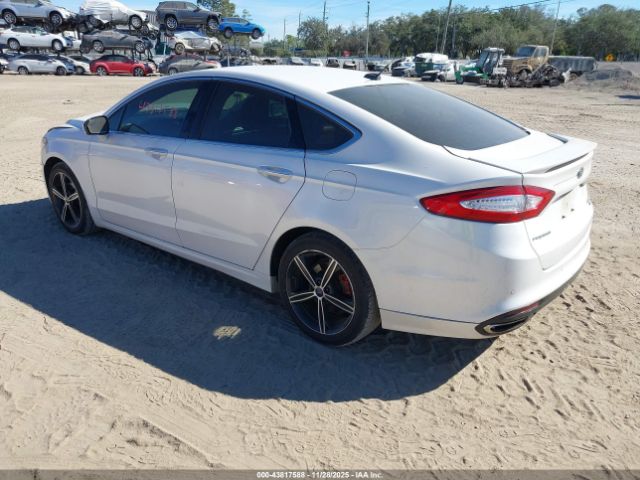 Ford Fusion Titanium Image 8