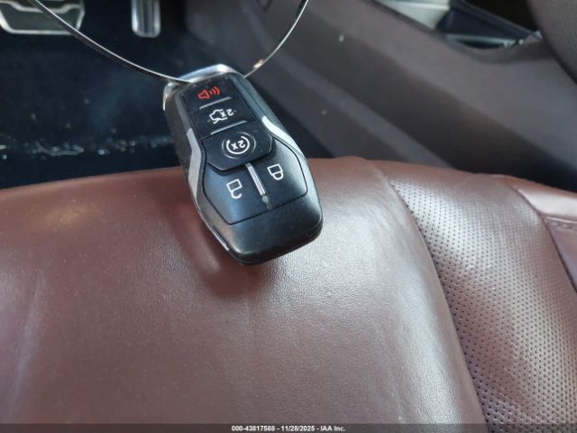 Ford Fusion Titanium Image 15