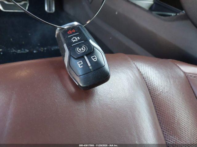 Ford Fusion Titanium Image 15