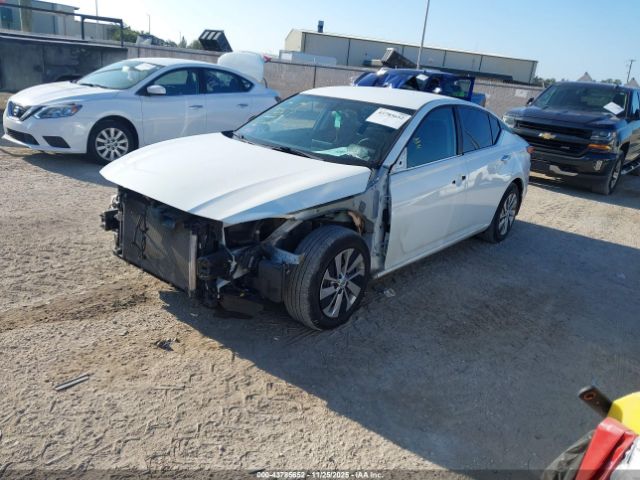 Nissan Altima 2.5 S Image 7