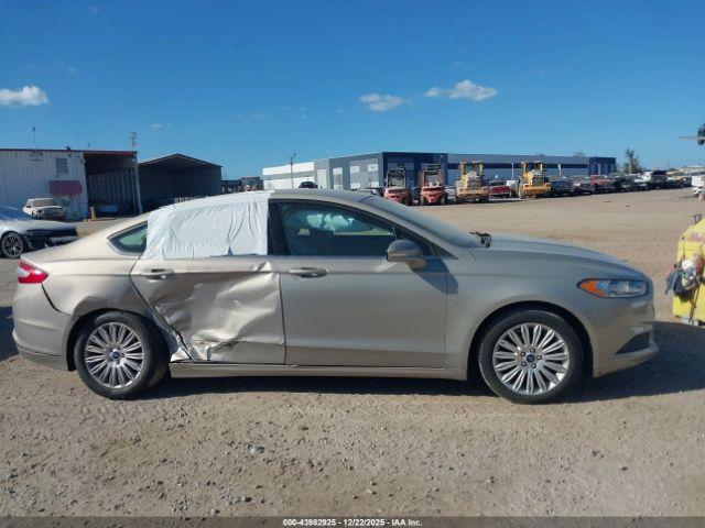Ford Fusion Se Image 11