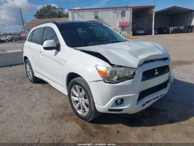  Salvage Mitsubishi Outlander
