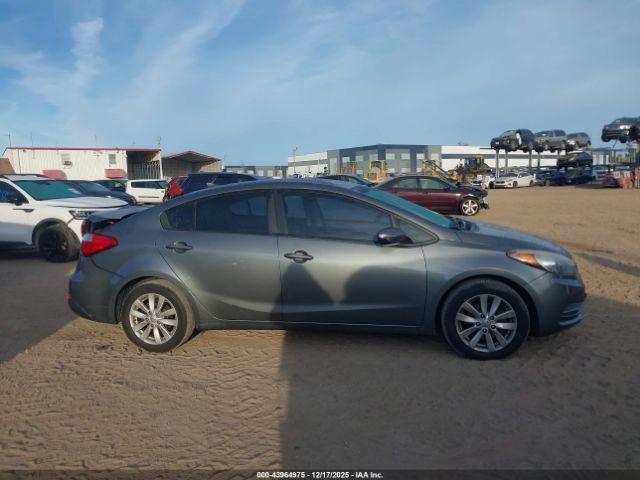Kia Forte Lx Image 11