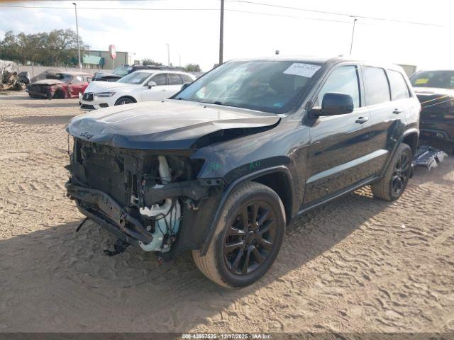 Jeep Grand Cherokee Altitude 4x4 Image 2