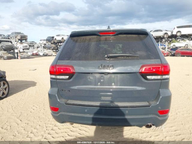 Jeep Grand Cherokee Altitude 4x4 Image 15