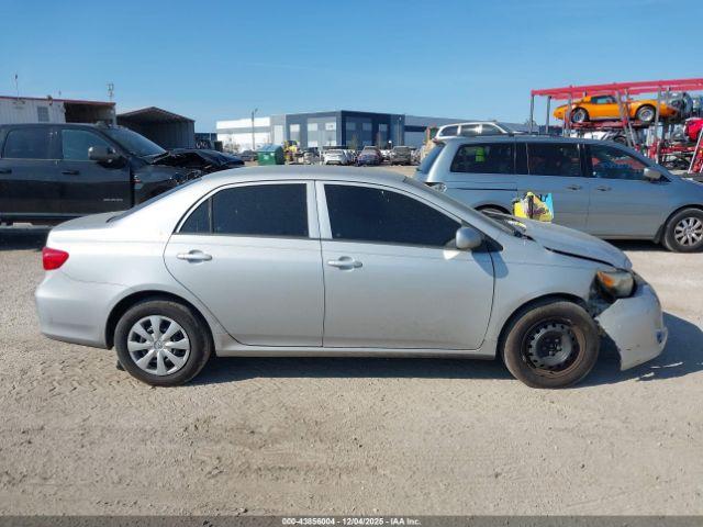 Toyota Corolla L Image 12